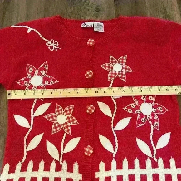 Red White Vintage Embroidered Gingham Cardigan Sweater Cottagecore Floral - Picture 5 of 6